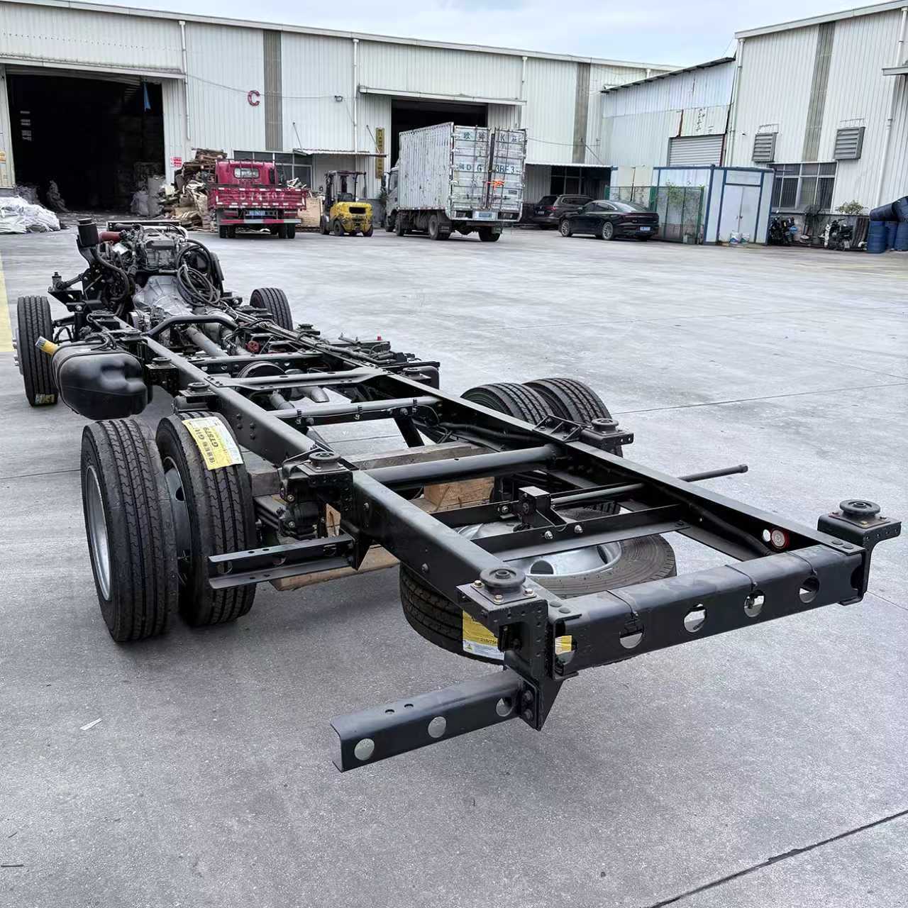 China Factory 7m Coaster Diesel Coach Chassis - High-Strength Shock Absorption, Suitable for Complex Urban And Rural Road Conditions