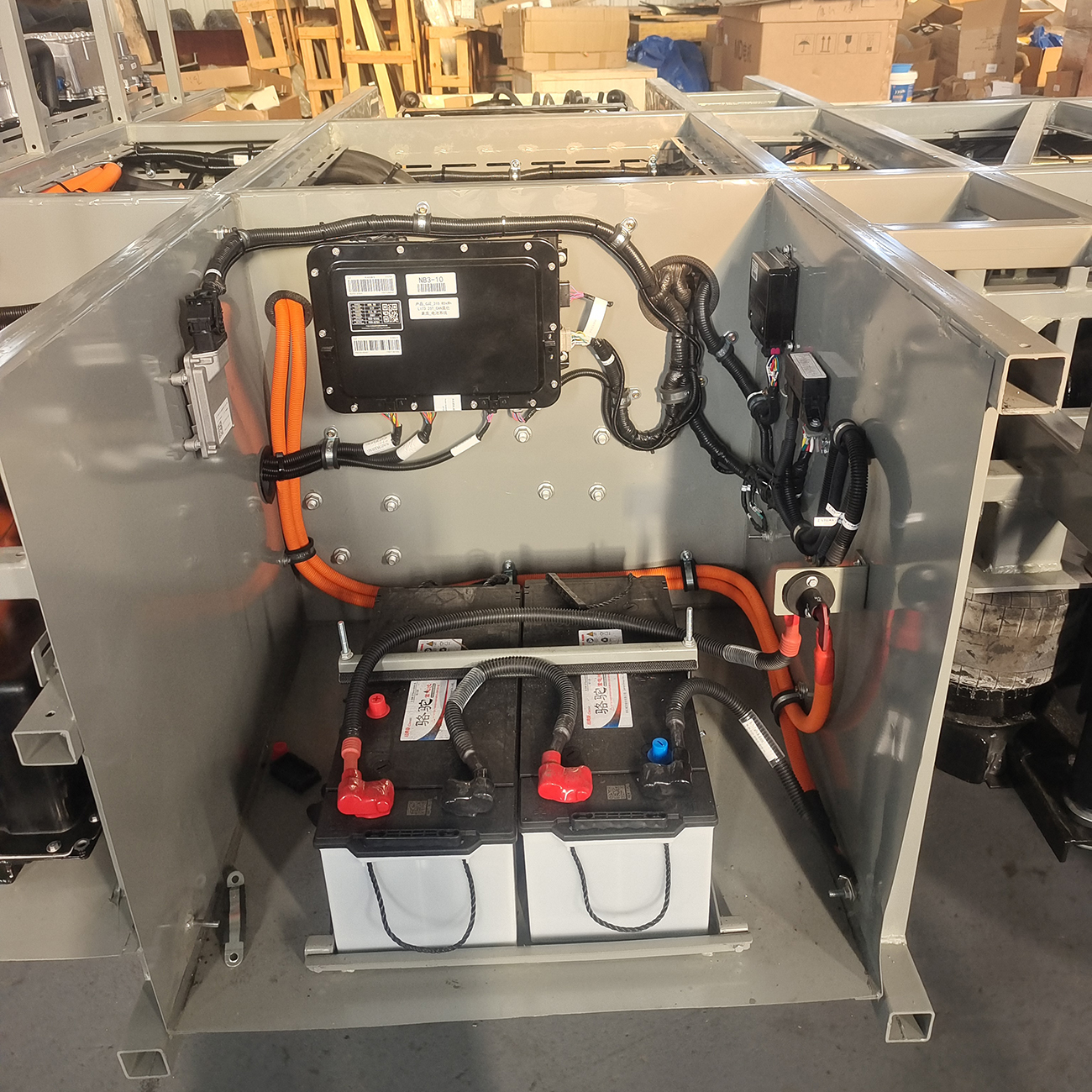 12m Pure Electric Luxury Touring Coach Chassis High-Strength Frame Custom Development Supported