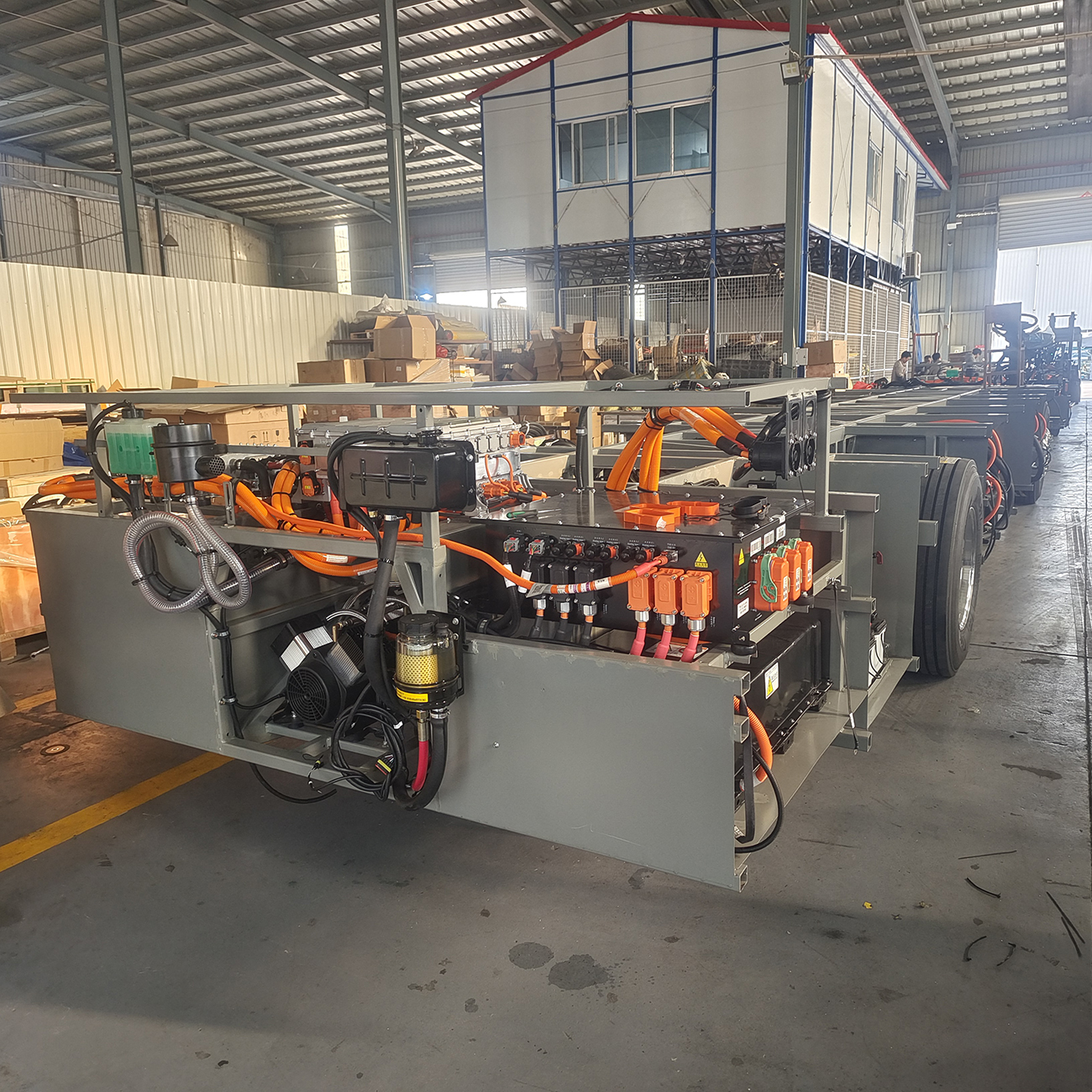 12m Pure Electric Luxury Touring Coach Chassis High-Strength Frame Custom Development Supported