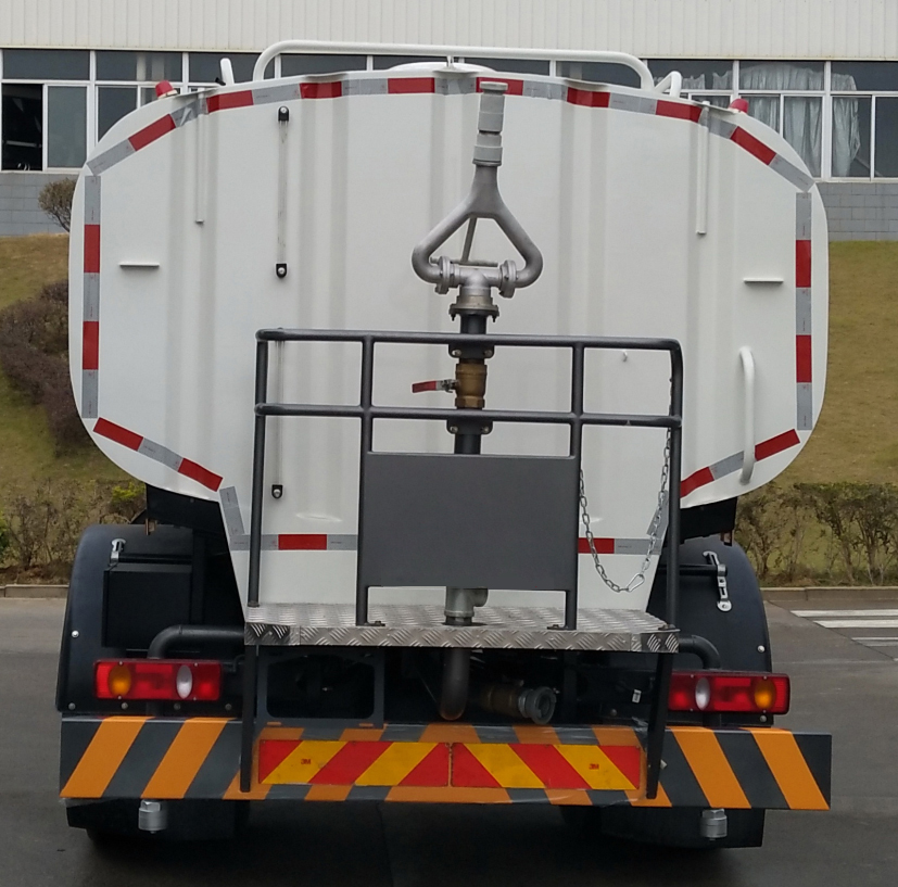 China Factory Multifunctional City Sprinkler Truck, Clean And Eco-Friendly Vehicle Equipped with Advanced Spraying System.