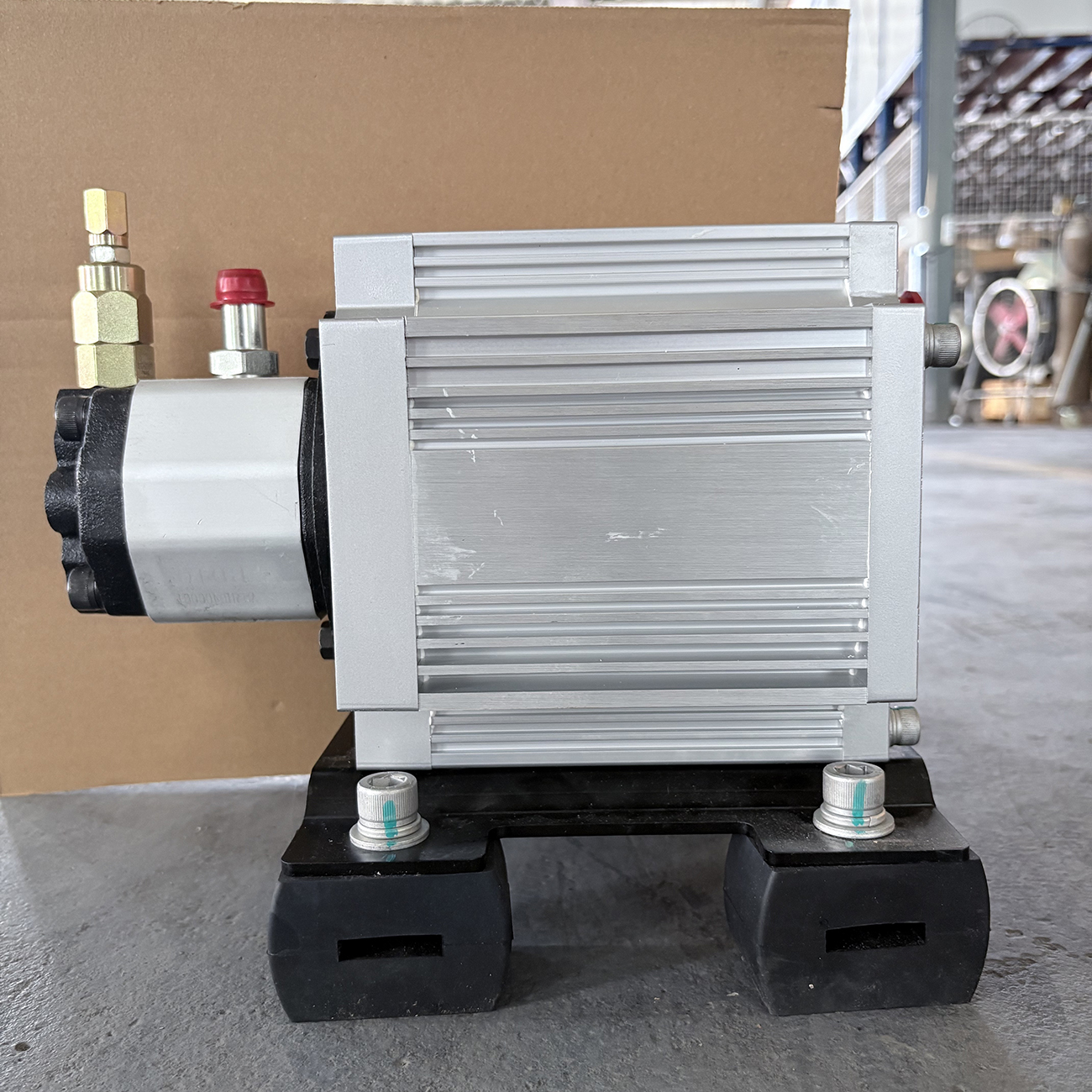 China Factory Steering Motor Oil Pump Power Steering Pump