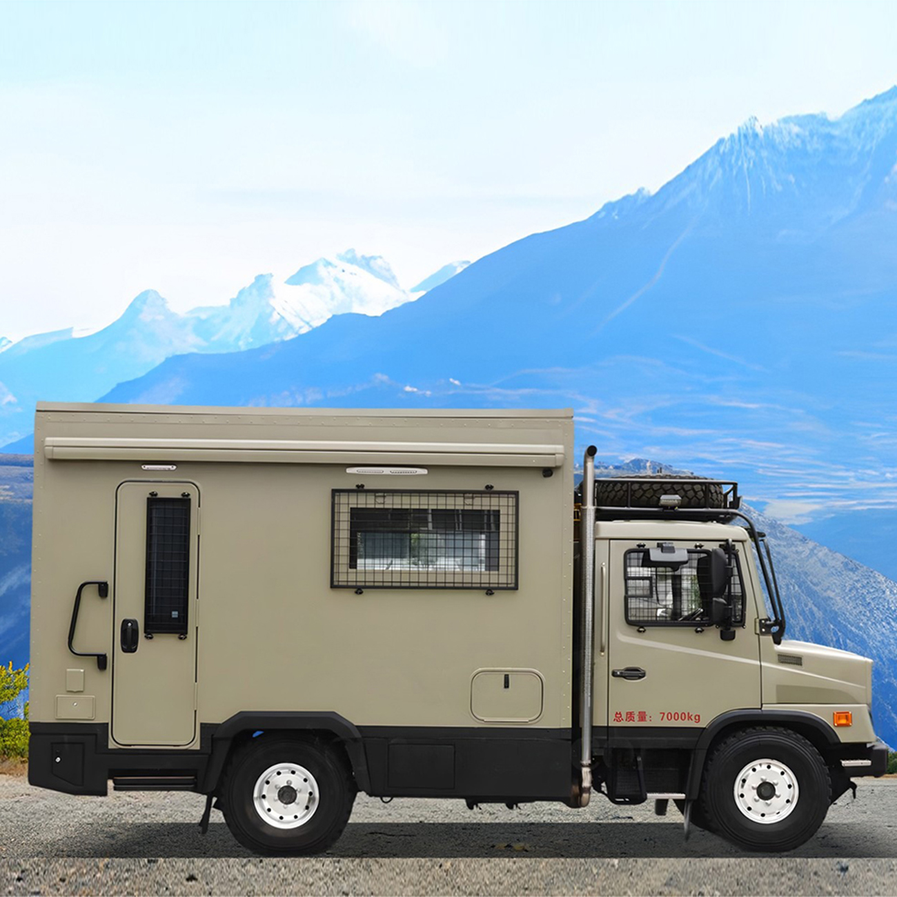 China Factory High-Performance Four-Wheel Drive Multi-Functional Light Luxury Touring Car