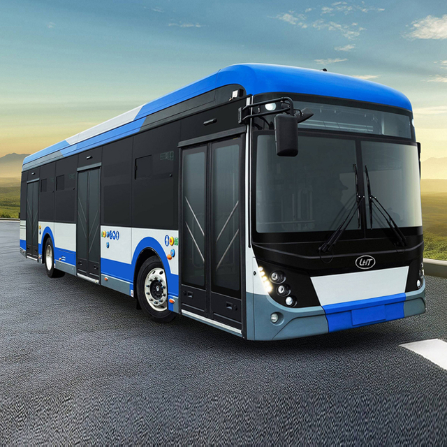 Longhuitong Low Entry Long Range 275/70r22.5 Public Passenger Bus