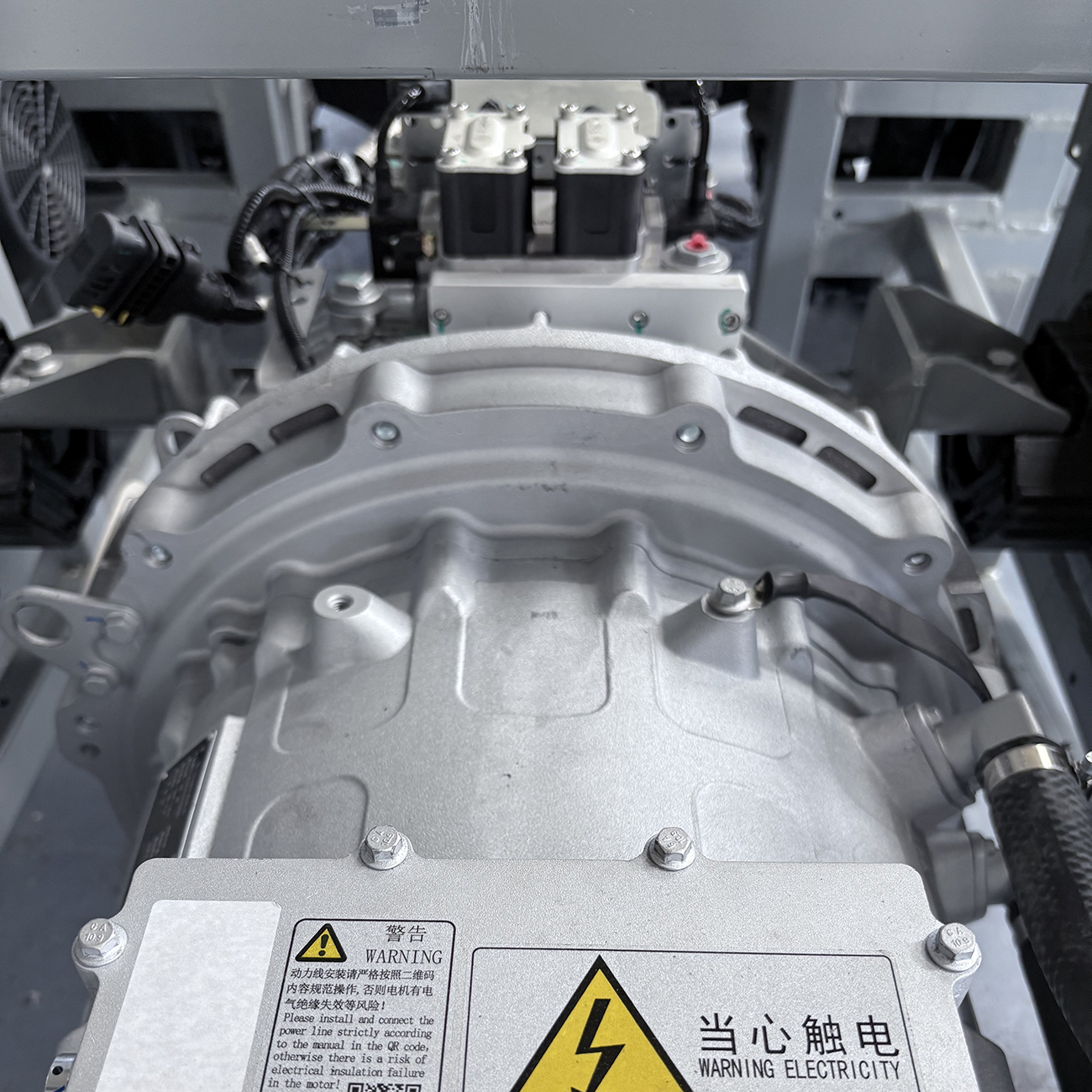 Electric Vehicle Motor, MCU Vcu Electric Bus Truk Motor, MCU Vcu Electric Automobile Parts