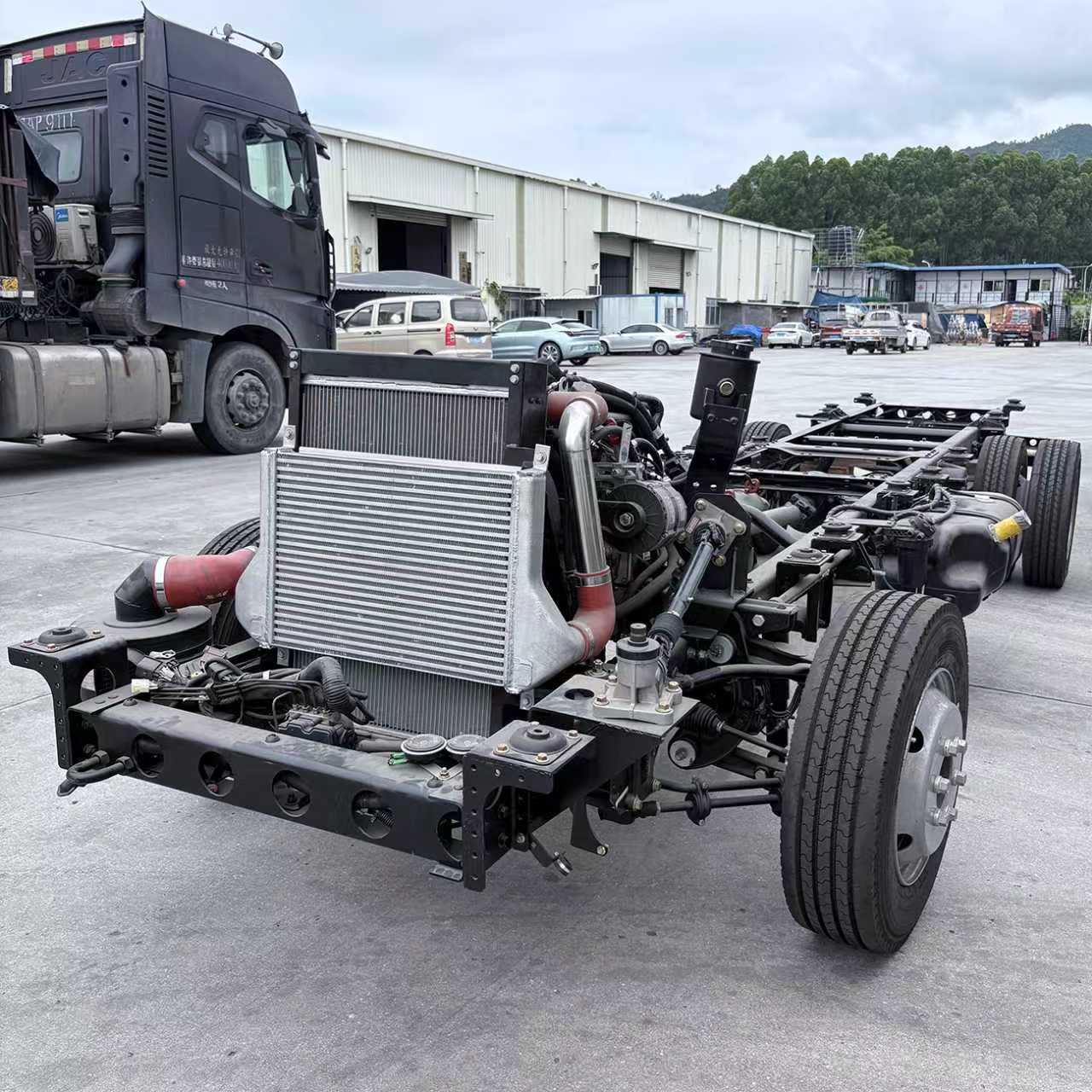 China Factory 7m Coaster Diesel Coach Chassis - High-Strength Shock Absorption, Suitable for Complex Urban And Rural Road Conditions