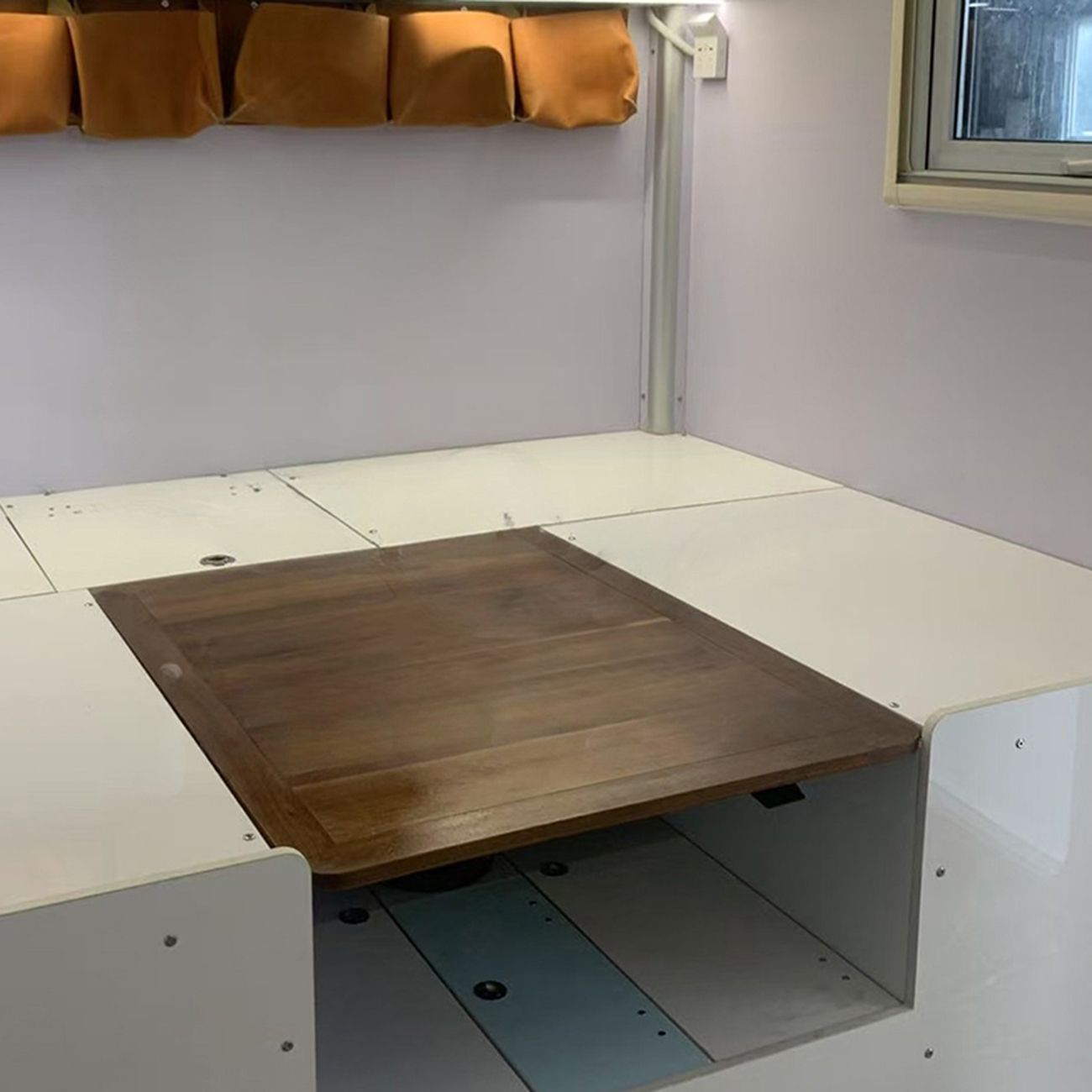 China Factory High Quality, Best Price, Spacious, with Refrigerated Body, RV Compartment